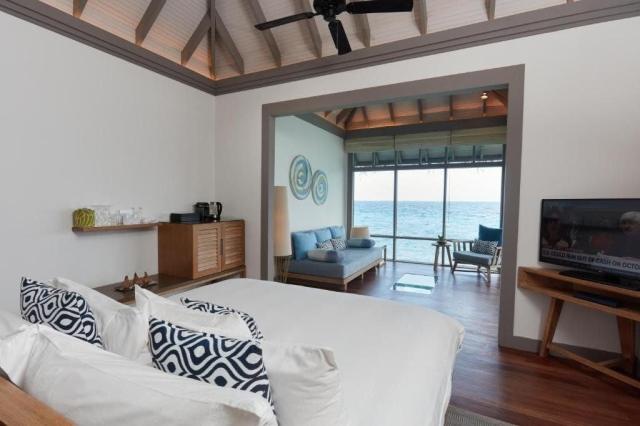 Beach House Iruveli