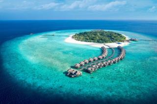 Beach House Iruveli