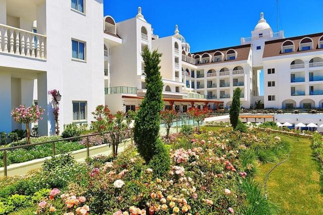 Orient Express & Hotel Side Crown Serenity