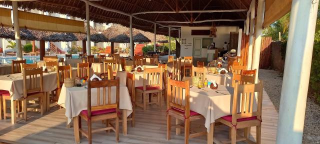 AHG Sun Bay Mlilile Beach Hotel
