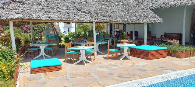AHG Sun Bay Mlilile Beach Hotel