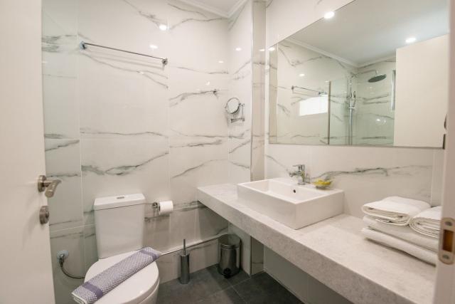 Hotel Selini Suites