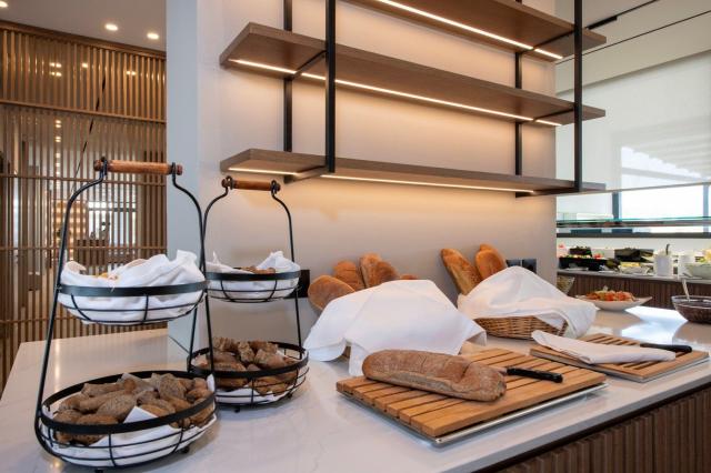 Hotel Selini Suites