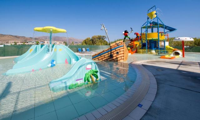Hotel Selini Suites