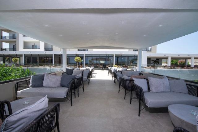 Hotel Selini Suites