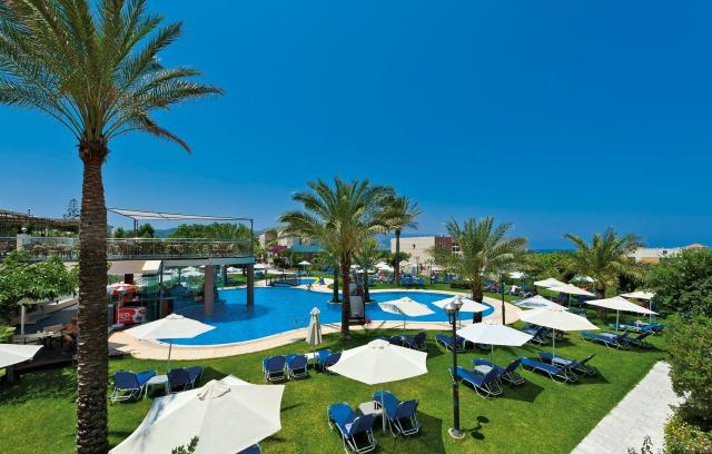 Hotel Selini Suites