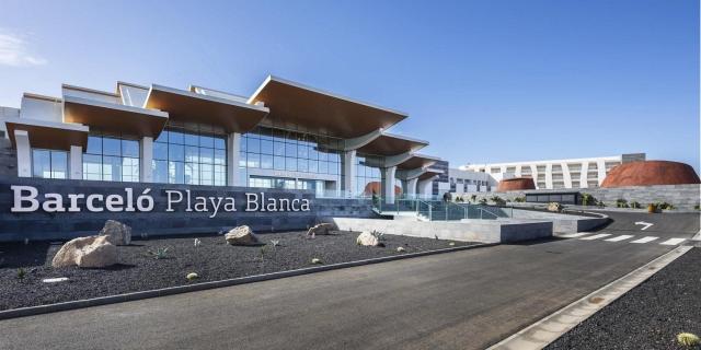 Barcelo Playa Blanca Royal Level