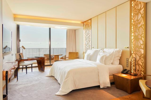 Hotel Savoy Palace