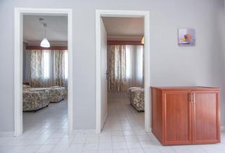 The S Apart And Suites