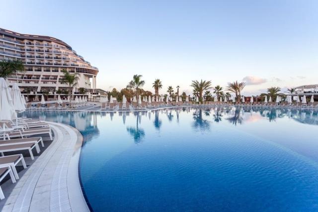 Sea Planet Resort & Spa