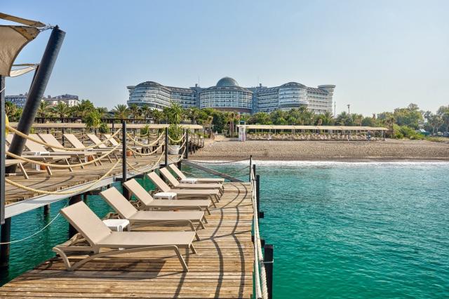 Sea Planet Resort & Spa