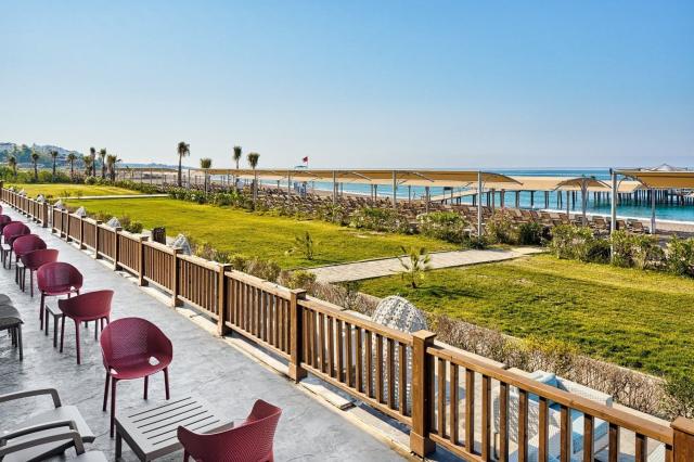 Sea Planet Resort & Spa