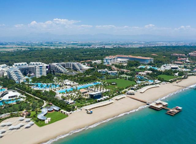 Orient Express & Hotel Susesi Luxury Resort