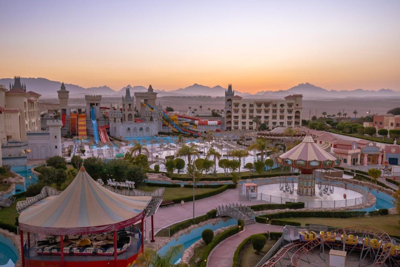 Hotel Serenity Alma Resort (ex. Serenity Fun City)