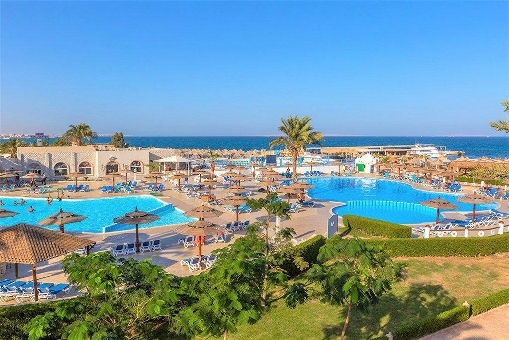 Po stopách českých egyptologů & Hotel Aladdin Beach Resort
