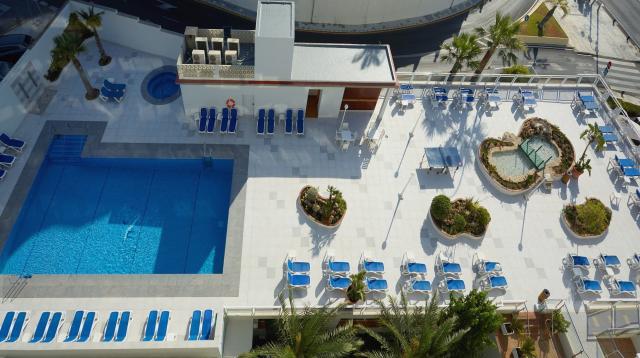 Hotel Las Arenas Affiliated by Melia
