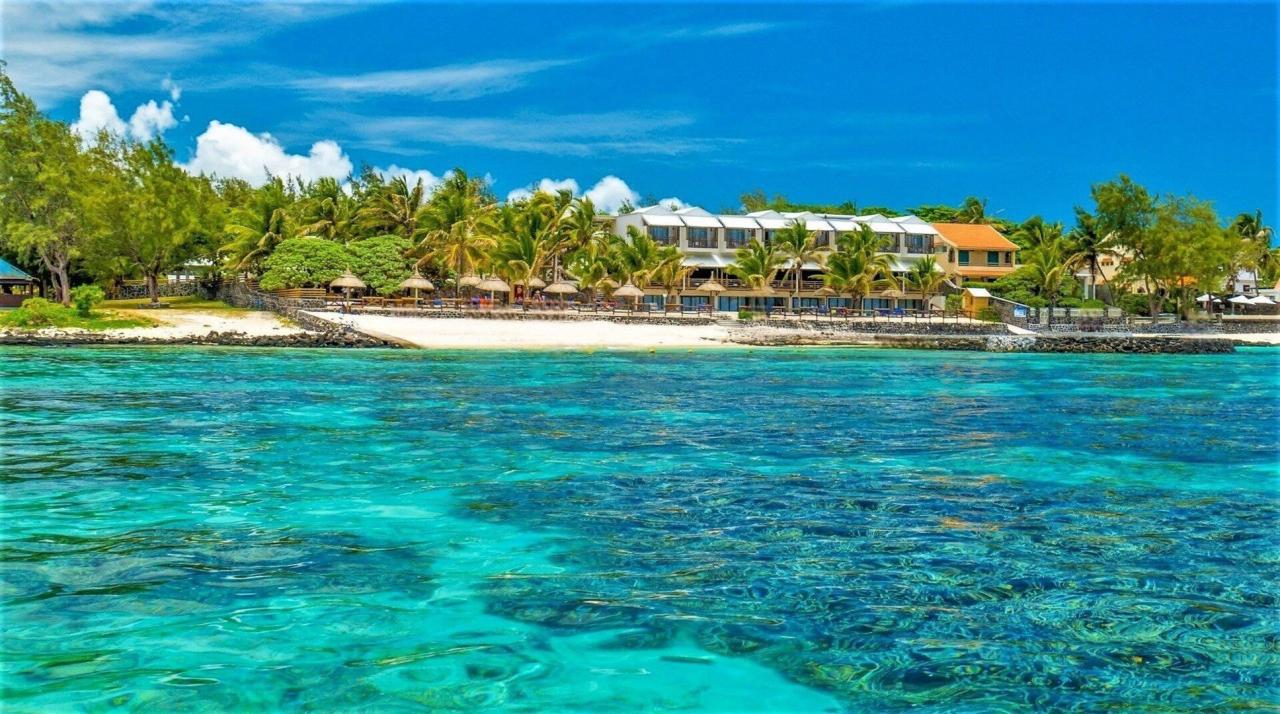 Hotel Le Peninsula Bay Beach Resort & Spa