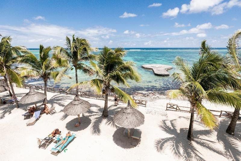 Hotel Le Peninsula Bay Beach Resort & Spa