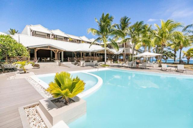 Hotel Le Peninsula Bay Beach Resort & Spa