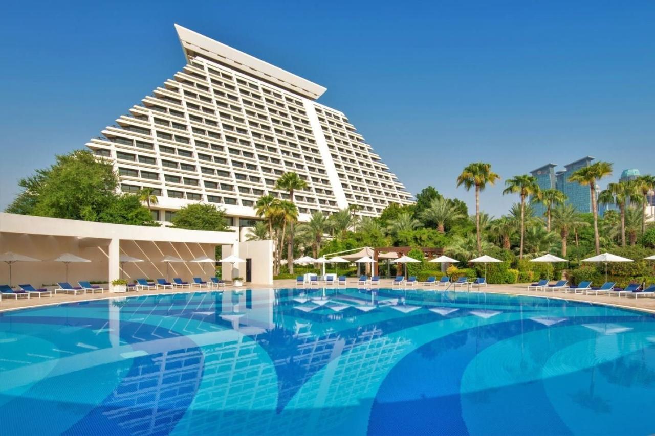 Sheraton Grand Doha Resort & Convention Hotel