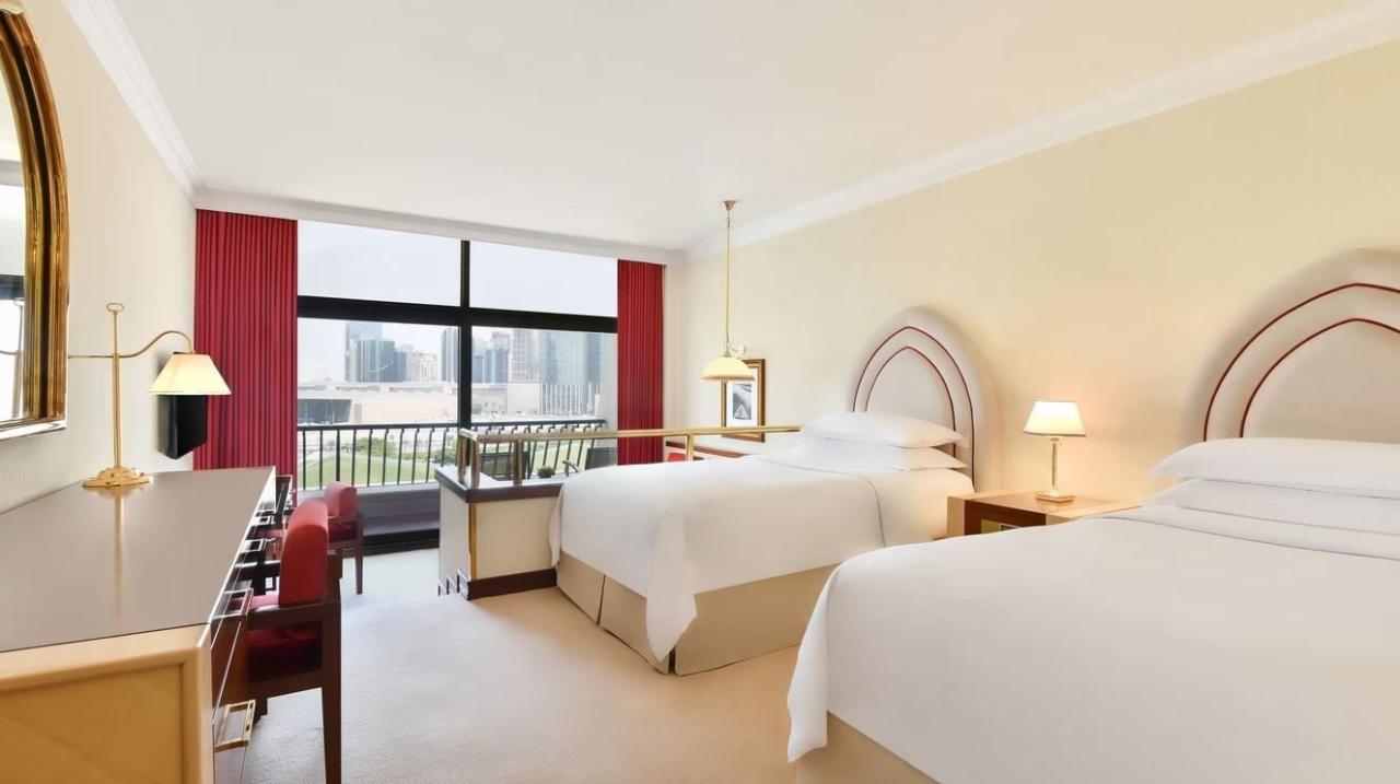 Sheraton Grand Doha Resort & Convention Hotel