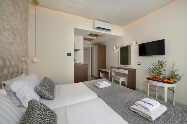 Hotel Vantaris Luxury Beach Resort