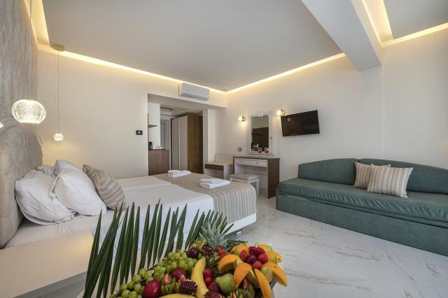 Hotel Vantaris Luxury Beach Resort