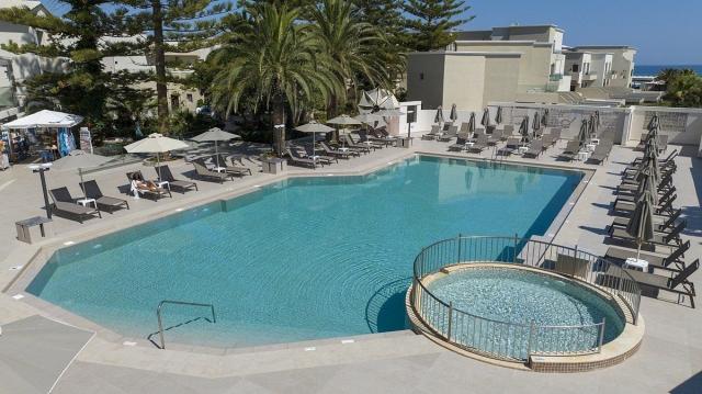 Hotel Vantaris Luxury Beach Resort