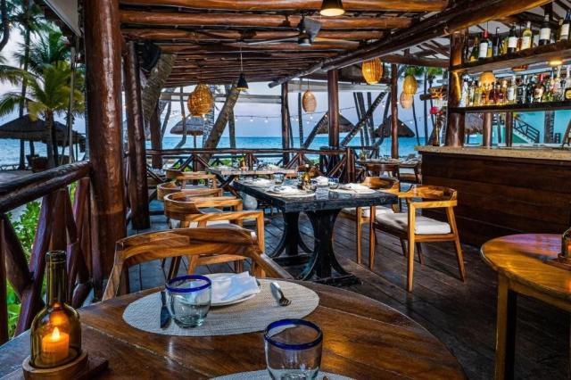 Hotel Mahekal Beach Resort