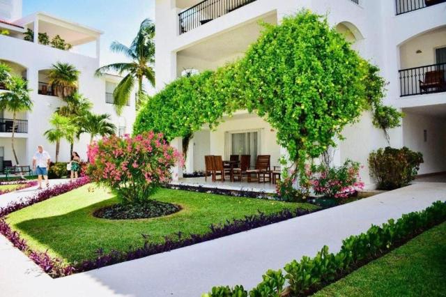 Beachscape Kin Ha Villas & Suites