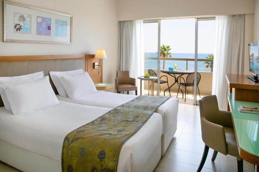 Hotel Atlantica Miramare Beach