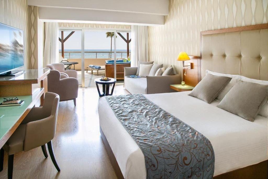 Hotel Atlantica Miramare Beach