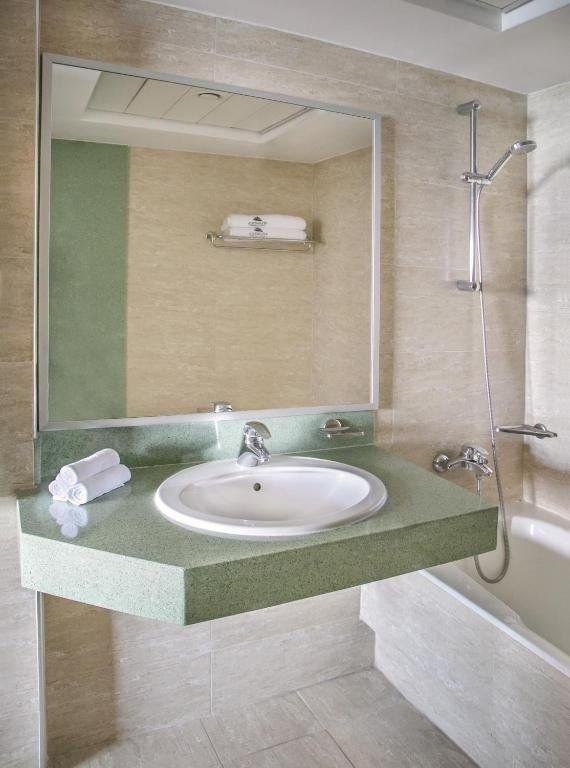 Hotel Atlantica Miramare Beach