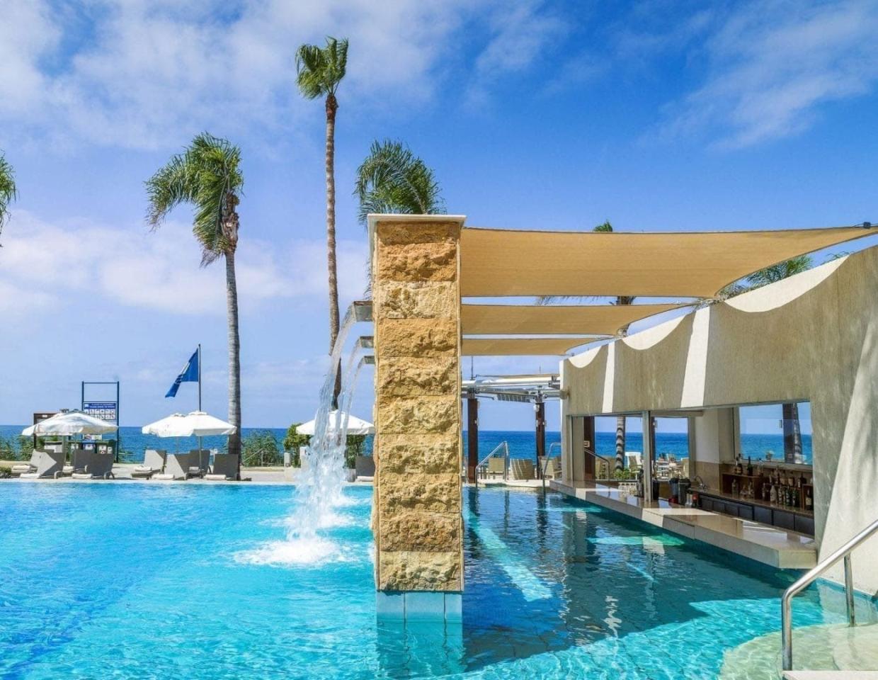 Hotel Alexander The Great Beach