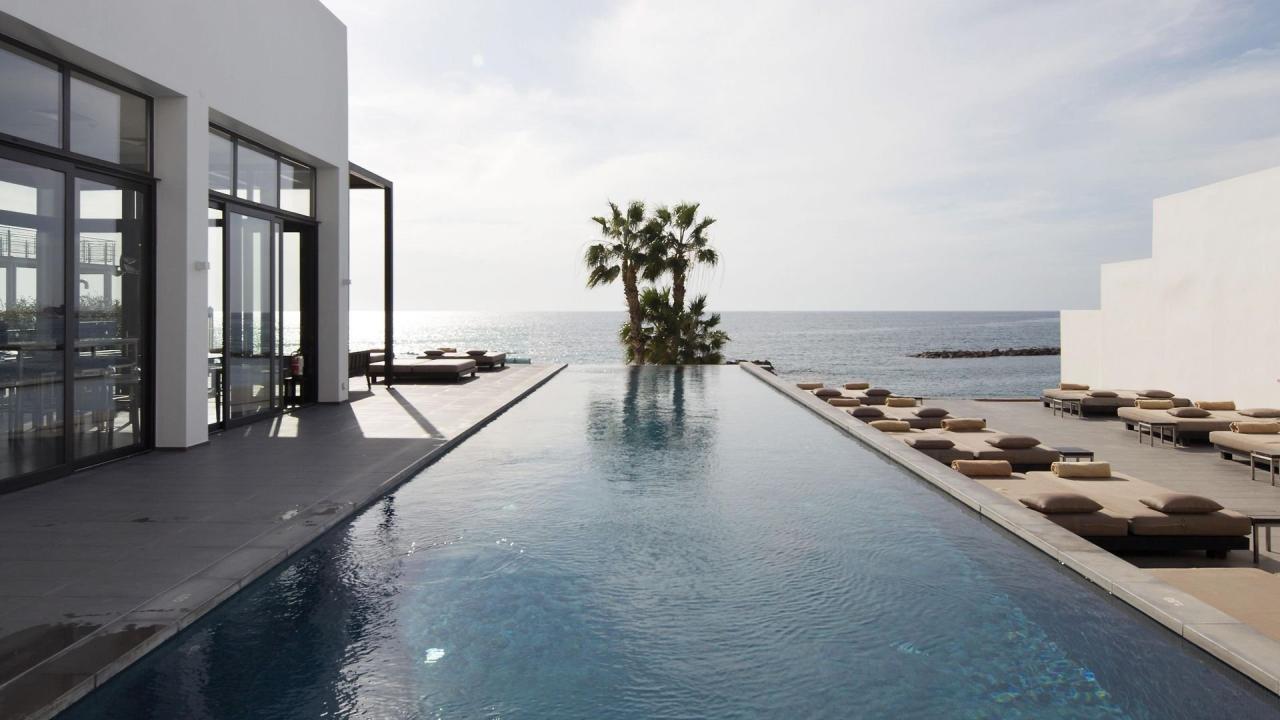 Hotel Almyra