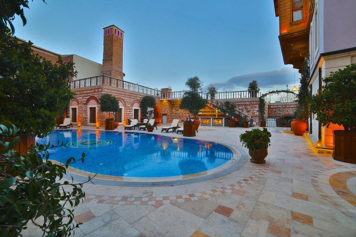 Hotel Seven Hills Palace and Spa