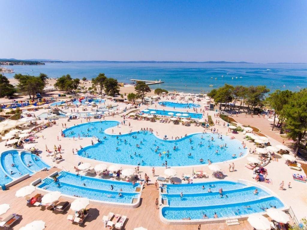 Zaton Holiday Resort-Mobile homes