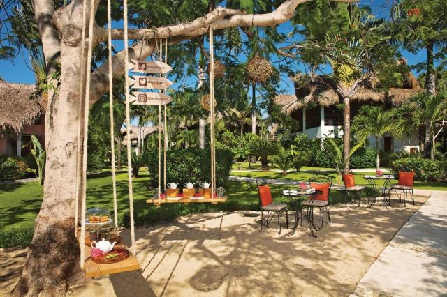 Hotel Zoëtry Aqua Punta Cana