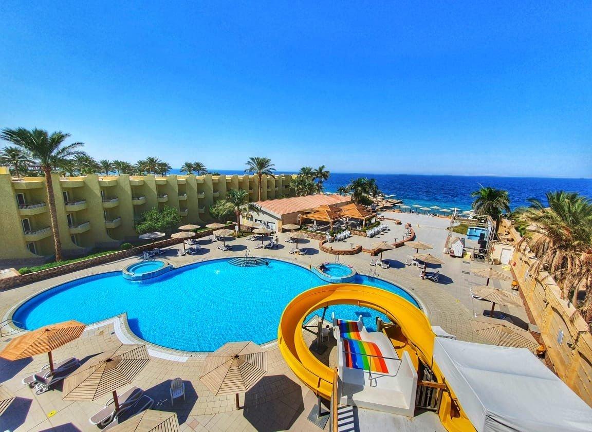 Po stopách českých egyptologů & Hotel Palm Beach