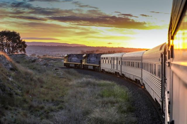 Luxusním vlakem Indian Pacific ze Sydney do Perthu