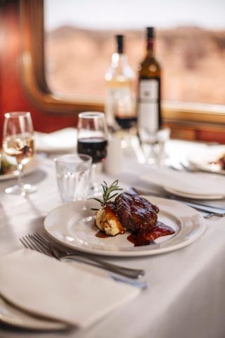 Luxusním vlakem The Ghan z jihu na sever Austrálie