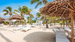 Safari v krajině červených slonů & Hotel Club Jumbo Resort Watamu