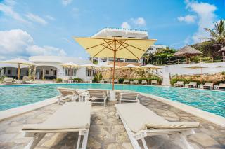 Safari v krajině červených slonů & Hotel AHG Lion Beach Resort