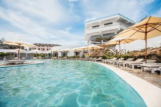 Safari v krajině červených slonů & Hotel AHG Lion Beach Resort