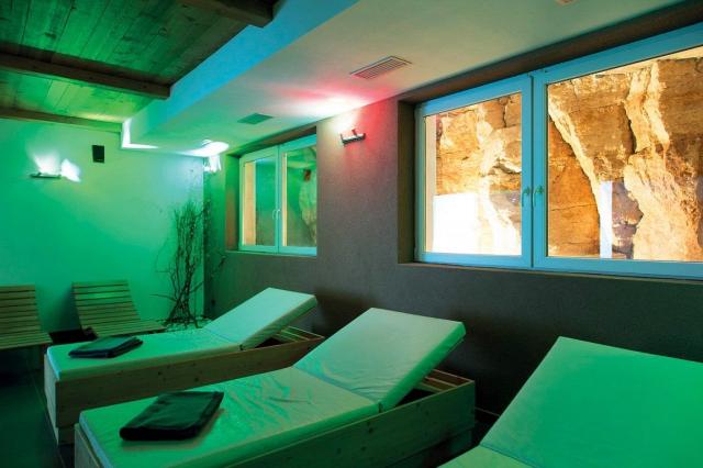 Hotel Alpine Mugon