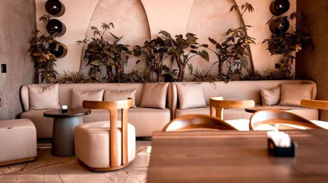 Royal G Deluxe Hotel & Spa