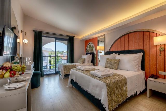 Orient Express & Hotel La Benata