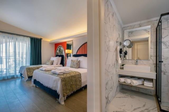 Orient Express & Hotel La Benata