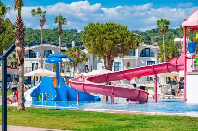 Orient Express & Hotel La Benata
