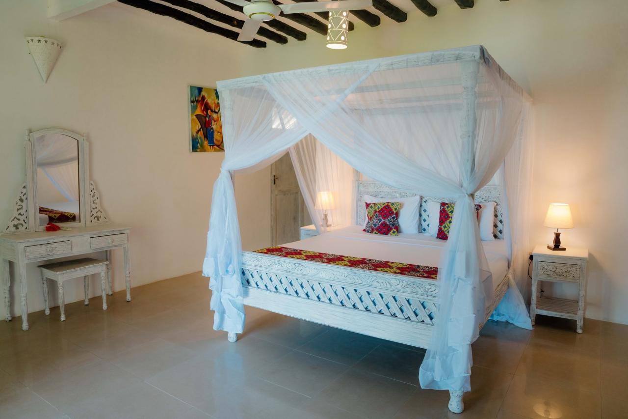 Hotel Pearl Beach by Sansi